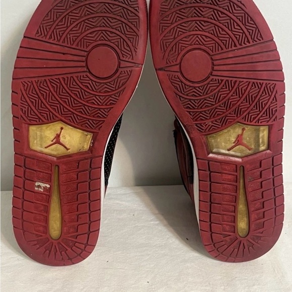 Nike Black and Red High-Top Sneakers - Picture 5 of 5